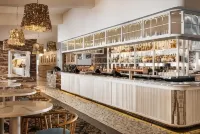 The Beachcomber Hotel & Resort - parking
