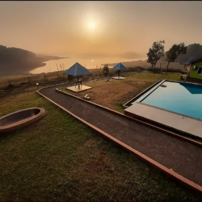 Misty DAM Resort Отели рядом с достопримечательностью «Водопады Меенмутти»