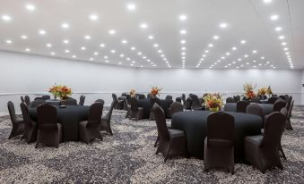 Hawthorn Extended Stay by Wyndham Columbia / Ft. Jackson