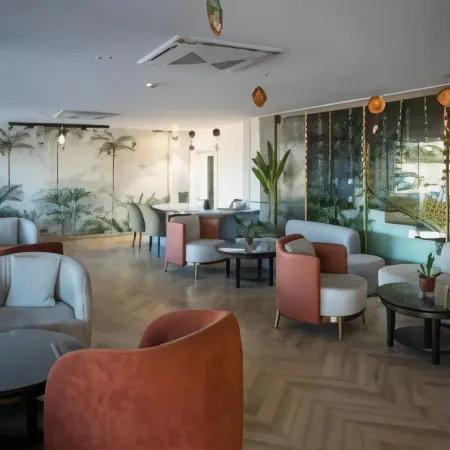 Papaya Tree Hotels
