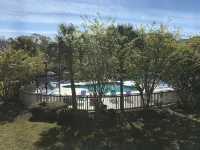 Highly Rated, Extremely Clean, Tranquil Vacation Home, not your typical rental - 빌라
