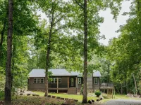 Nelson Cozy Cabin Hotels in Rockfish