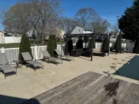 Cozy beach retreat with in ground pool just 7 minutes from seaside heights - Wifi