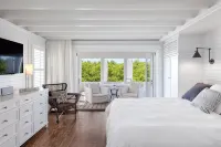 JUST A 2-NIGHT MIN STAY, GULF-FRONT SEASIDE HONEYMOON COTTAGE, PANORAMIC VIEWS!