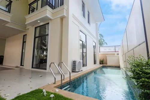 Near 168 Bar Tada The Canopy Pool Villa - 자쿠지