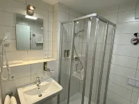 Meri Boarding - Europaplatz Hotels near فايهنجِن