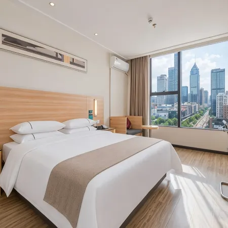 Minyi Express Hotel (Yangjiang Baili Plaza)