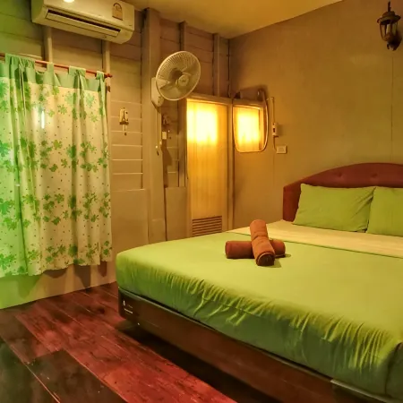 Khobjaina Homestay Soi 4