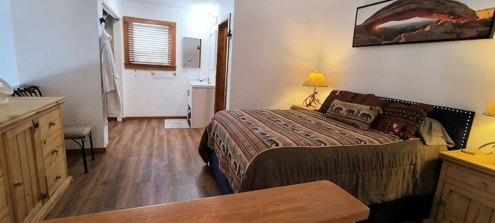 Pagosa Uptown Condo w/Queen Loft. Pet Friendly! Hotels in Archuleta County