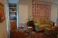 Jones Street 5 Star HGTV inspired Carriage House Historic Savannah!   Dogs Ok - บังกะโล