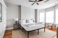 Luxury home in the historic Fan District - Bungalows
