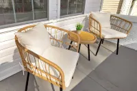 Uptown Haven: Stylish Stay Near Downtown with Bikes and Firepit near Downtown - Boutique