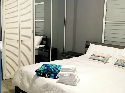 The NorthWest Villa - HOME Away From Home - Villas