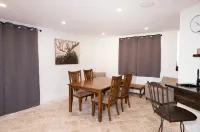 Beautiful quiet space located in the heart of Merritt suburbs. - Wifi