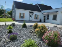 A house in the heart of Logan with shops, restaurants, and experiences near. - 4-Star