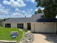 Lakefront 3 Bedroom Home with Gorgeous Sunsets and Private Pool & New Spa! - 4-Star