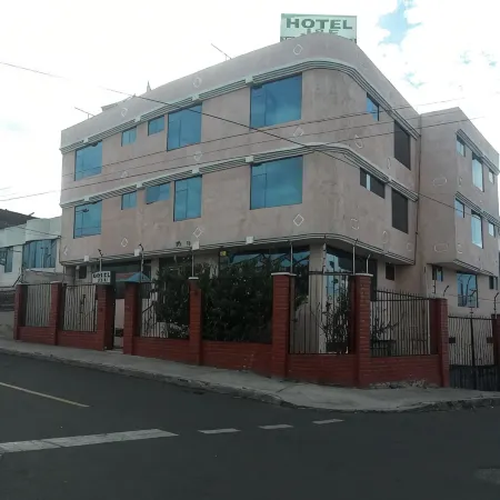 J&E Hotel