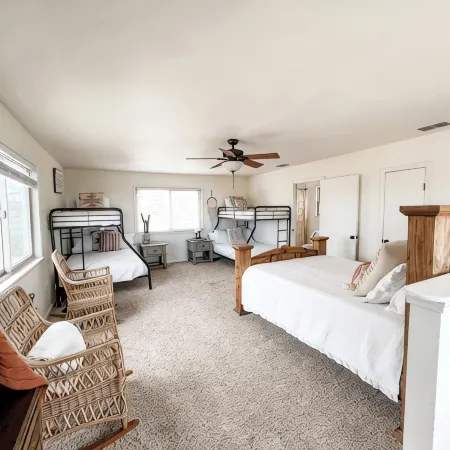 Hilltop Haven on 31 acres w/ Breathtaking Views, Horses, & Epic Fire Pit