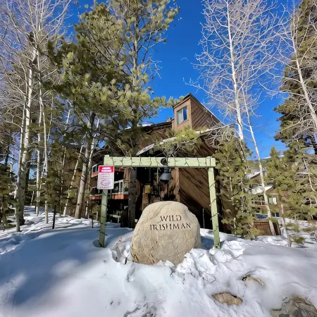Cozy Keystone Condo-Shuttle, Heated Pool/Hot Tub/Sauna & Close to Lake Dillon