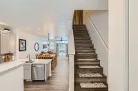 2-BD 3-BDR Ski Cabin - WiFi
