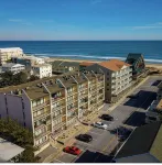100 Yards to the Beach in the Heart of Ocean City 42nd St. 2 Bed 2 Bath Sleeps 6 - 4-Star