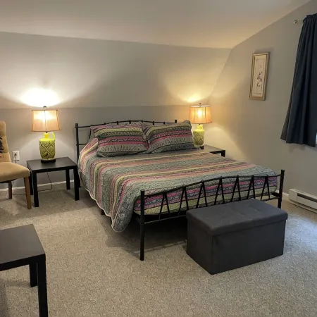 The Outlet House, Comfortable Cottage