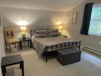 The Outlet House, Comfortable Cottage - 3-Star