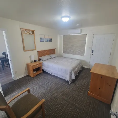 1 bed .75 bath Apartment B