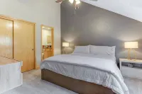 Cozy Beaver Creek Getaway Minutes From Ski Lift! - 발코니