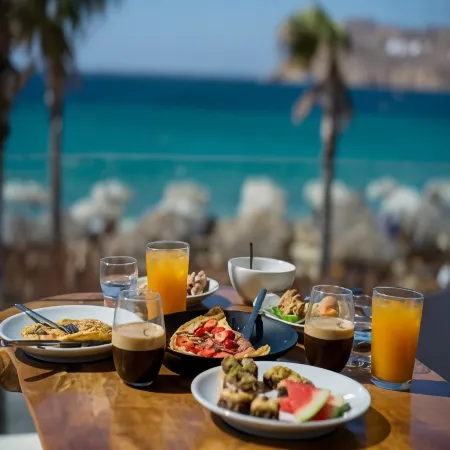 Arte & Mare Elia Luxury Suites and Villas Отели рядом с достопримечательностью «Пляж Аграри»