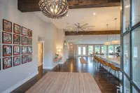 Lakefront Home! Game Tables and Boat Dock - 4 stjerner