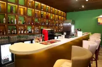 Park Regis Lotus Hotel - bar