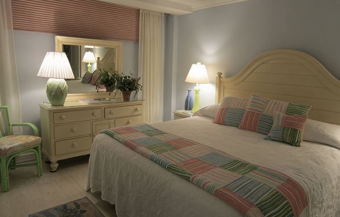 Magnificent Ocean Front. Beautiful Five-Star. Perfect, Quiet Get-Away.