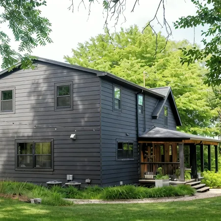 Peaceful, Modern Farmhouse. Premier Host. Minutes from Beach. Dog Friendly.