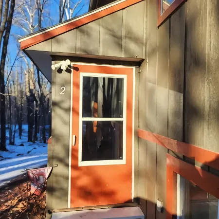 Chalet-Style Retreat – Sauna, Fireplace + Outdoor Firepit Near Big Powderhorn