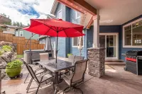 Beautiful Custom Home Centrally Located Near The University of Oregon - Bungalows