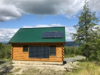 Isolated Log Cabin with Panoramic Views of Cherry Pond and White Mountains - Chalets