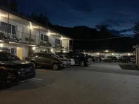 City Centre Motel Older Building - موتيلات
