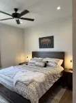 Brand new Grand Park retreat! Private hot tub and custom bunk room! - balcony