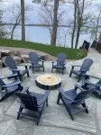 Sandalwood Retreat on Round Lake - Enjoy our screened porch & gorgeous sunsets ￼ - Wifi