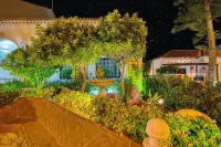 Ona Las Rosas - 4-Star