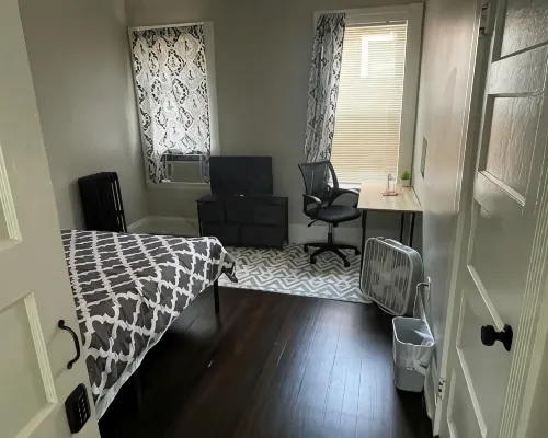 Homestay in Boston Fields Corner Area Hotel dekat Bukit Beacon