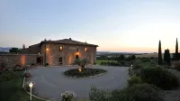 L'Olmo - parking