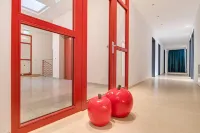 Hotel-Etage Apfelrot