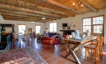 Keurfontein Country House