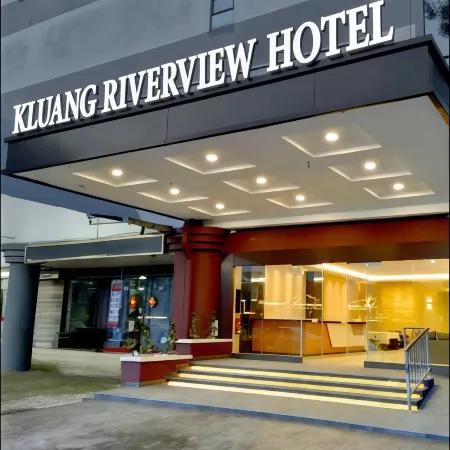 Kluang Riverview Hotel Отели рядом с достопримечательностью «Taman Intan Kluang»