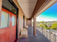 Commercial Hotel Bega Hotels in Bega