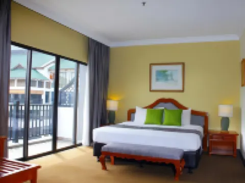 Mines Beach Resort Hotel Hotels in Seri Kembangan
