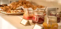 The Albatroz Hotel - breakfast