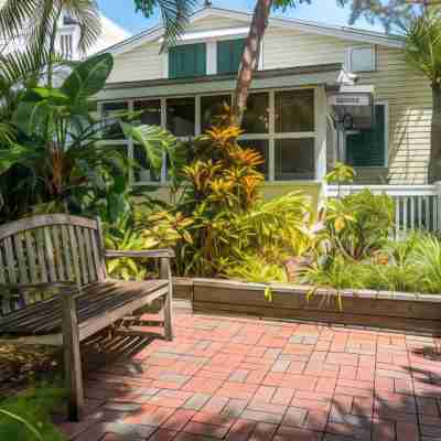 Ellas Cottages - Key West Historic Inns Hotel Exterior